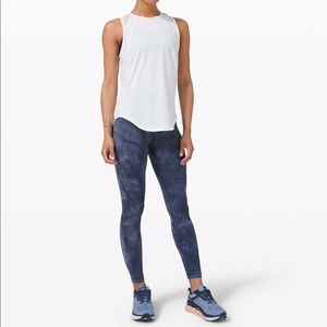 NWT Lululemon Diamond Dye Wunder Train Leggings Size US 6, 25” inseam.